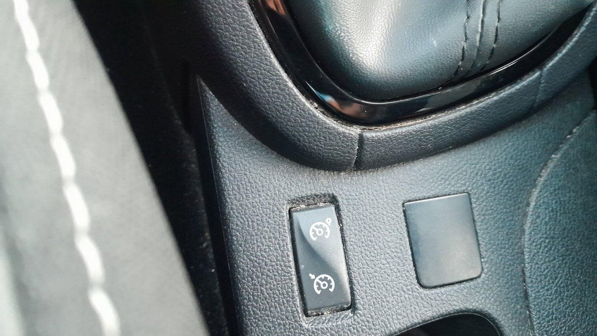 Renault Clio dCi 8V 75 CV Start&Stop 5 porte Energy Duel (10)