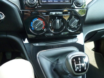 Lancia Ypsilon 1.2 69 CV 5 porte Gold (11)