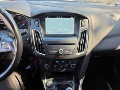 Ford Focus Station Wagon 1.5 TDCi 120 CV Start&Stop SW Titanium (9)