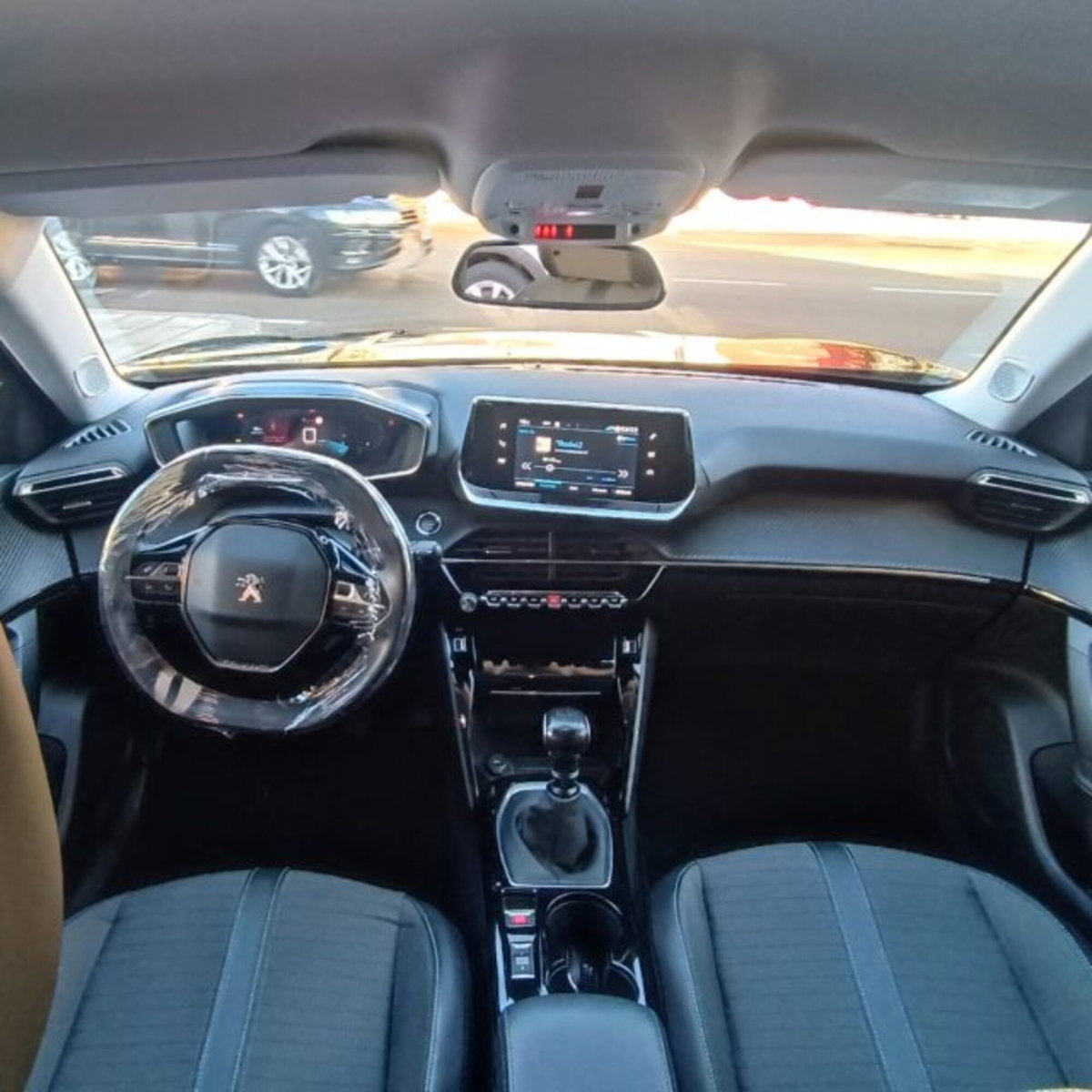 Peugeot 2008 BlueHDi 110 S&S Allure Pack (10)