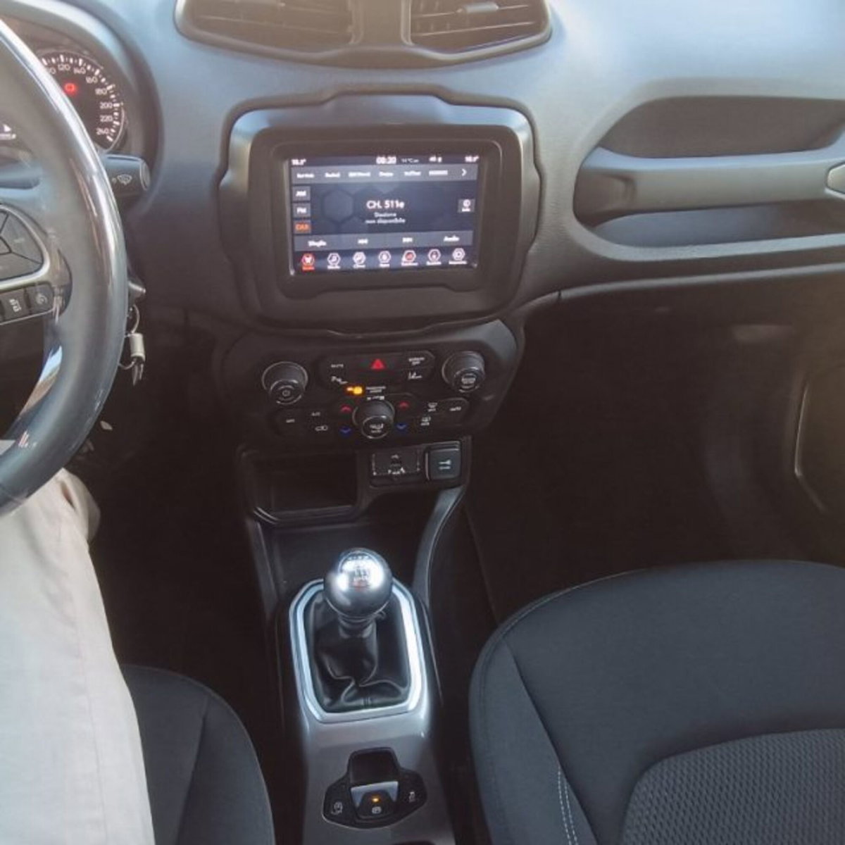Jeep Renegade 1.6 Mjt 130 CV Limited (10)