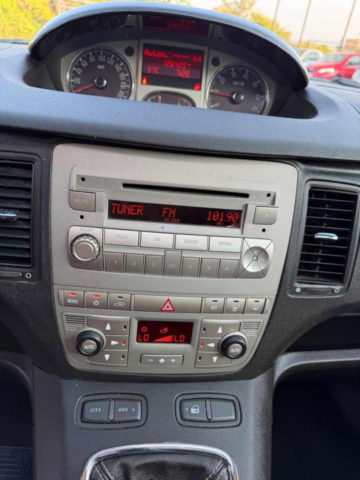 Lancia Musa 1.6 Multijet Poltrona Frau (13)