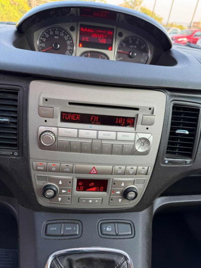 Lancia Musa 1.6 Multijet Poltrona Frau (13)