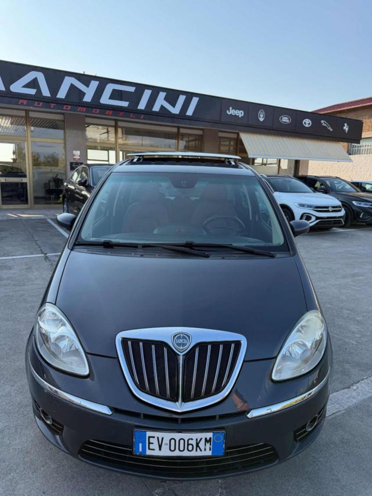 Lancia Musa 1.6 Multijet Poltrona Frau (2)
