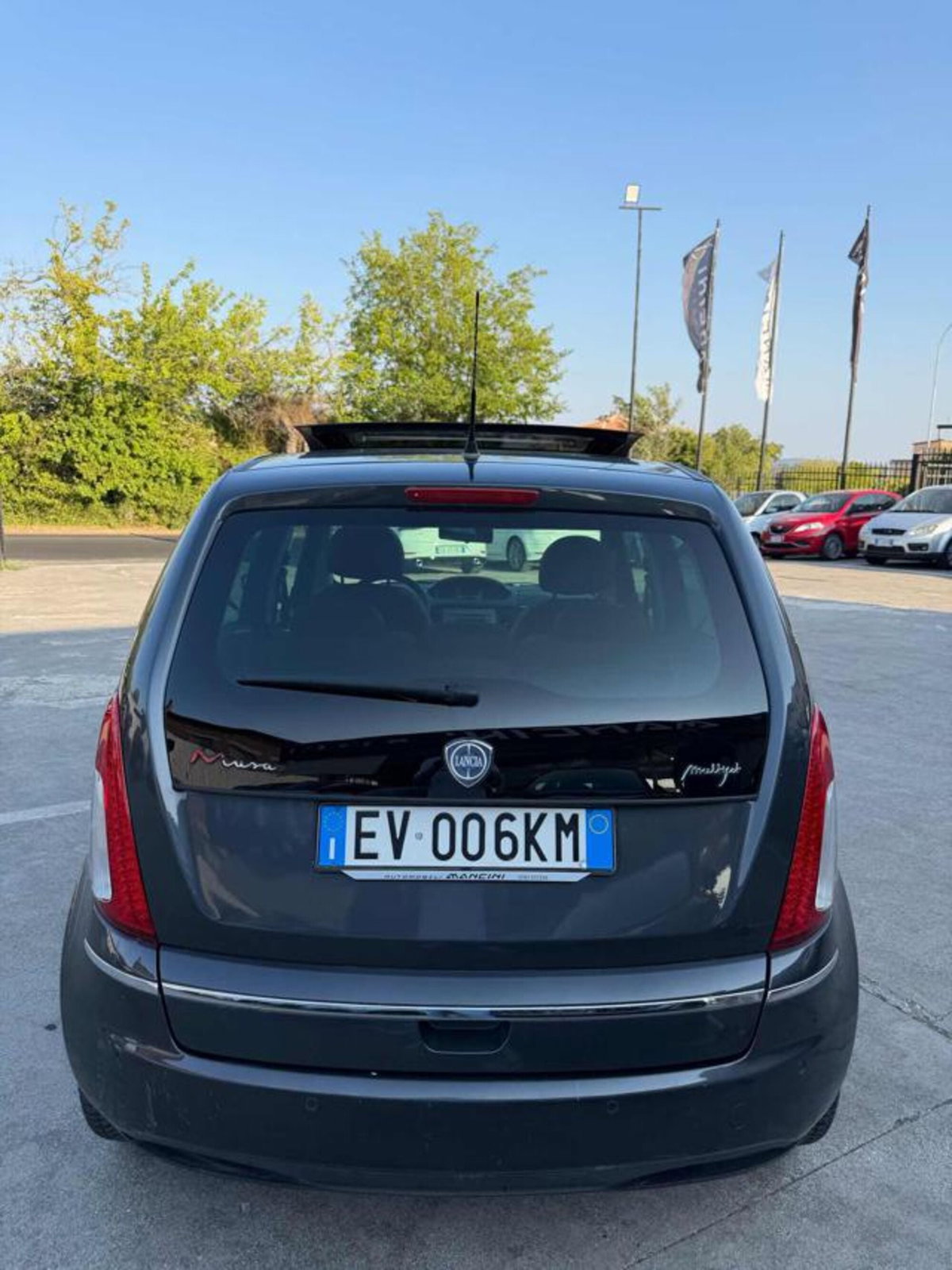 Lancia Musa 1.6 Multijet Poltrona Frau (5)