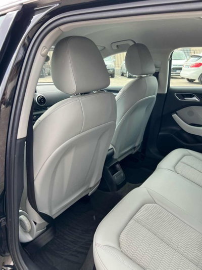 Audi A3 Sportback 2.0 TDI 150 CV clean diesel Attraction (9)