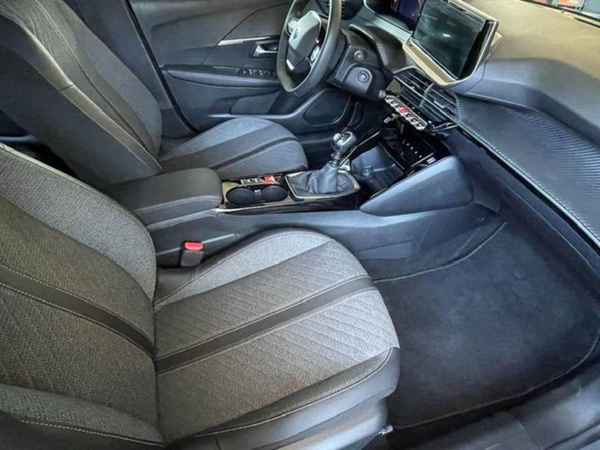 Peugeot 208 PureTech 100 Stop&Start 5 porte Allure (10)