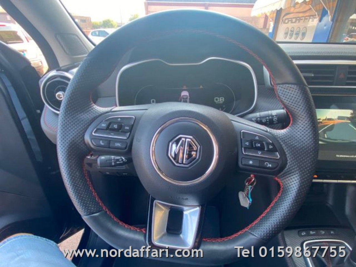 Mg ZS ZS 1.5 Luxury (10)