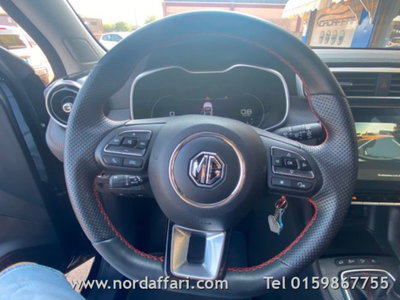 Mg ZS ZS 1.5 Luxury (10)