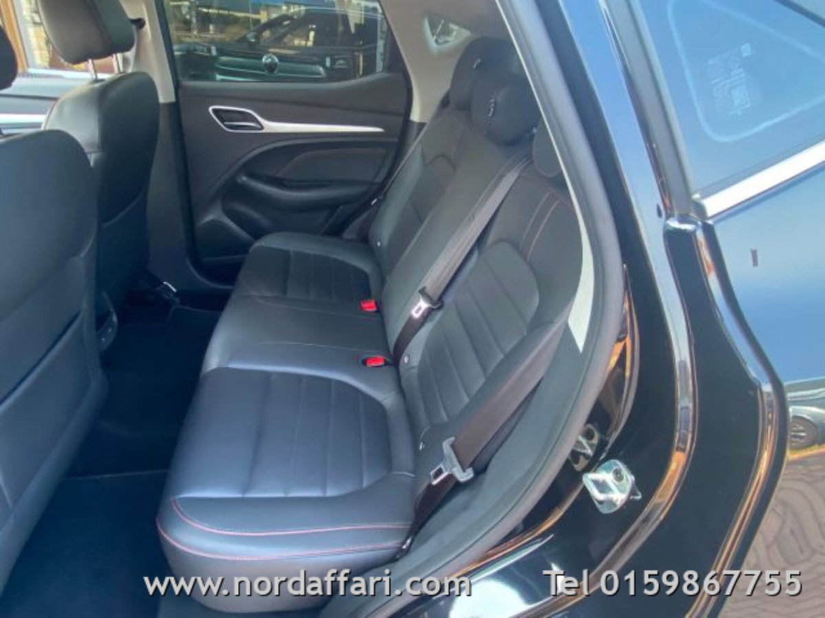 Mg ZS ZS 1.5 Luxury (13)