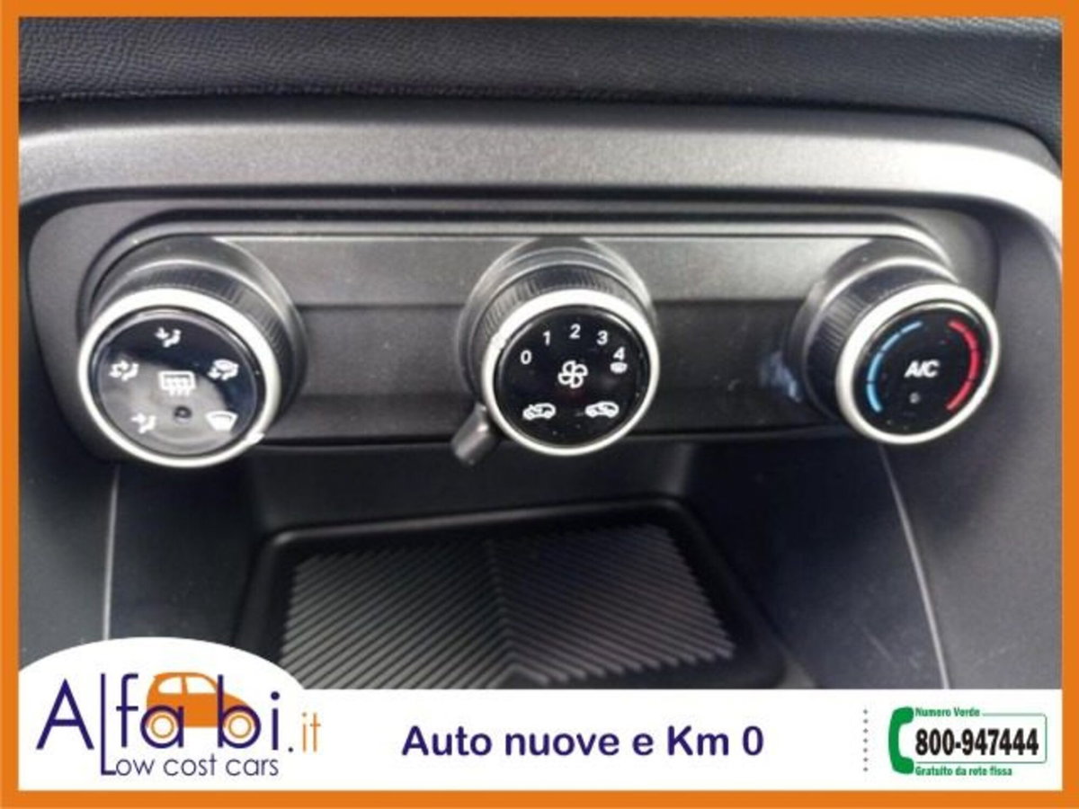 Citroen C3 1.2 puretech turbo You 100cv s&s (13)