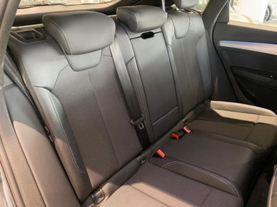 Audi Q5 Sportback Sportback 40 2.0 tdi mhev 12V quattro s-tronic (14)