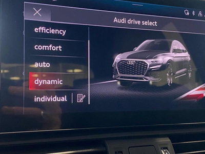 Audi Q5 Sportback Sportback 40 2.0 tdi mhev 12V quattro s-tronic (19)