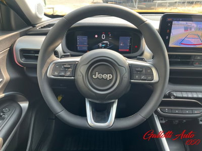 Jeep Avenger 1.2 turbo e-hybrid mhev Summit fwd 110cv edct6 (12)