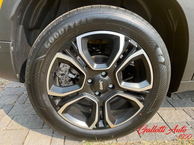 Jeep Avenger 1.2 turbo e-hybrid mhev Summit fwd 110cv edct6 (19)