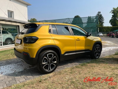 Jeep Avenger 1.2 turbo e-hybrid mhev Summit fwd 110cv edct6 (8)