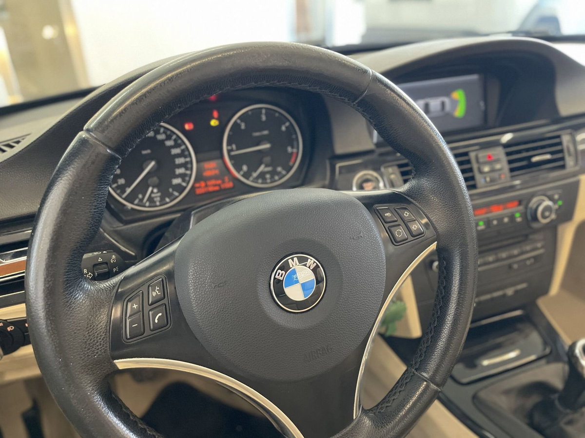 BMW Serie 3 Cabrio 320d cat  Futura (11)