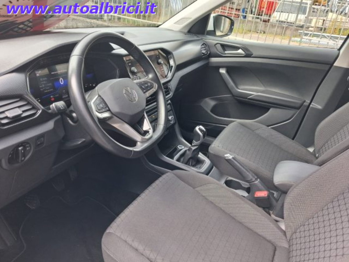 Volkswagen T-Cross 1.0 tsi Life 95cv (14)
