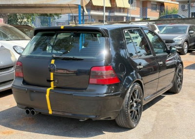 Volkswagen Golf 1.4 16V cat 5 porte (4)