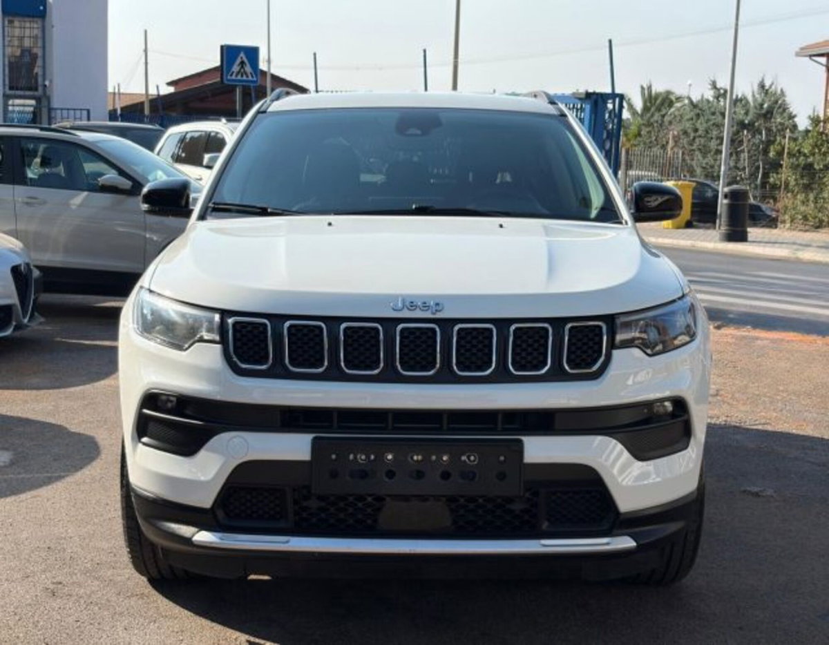 Jeep Compass 1.3 T4 190CV PHEV AT6 4xe Limited (2)
