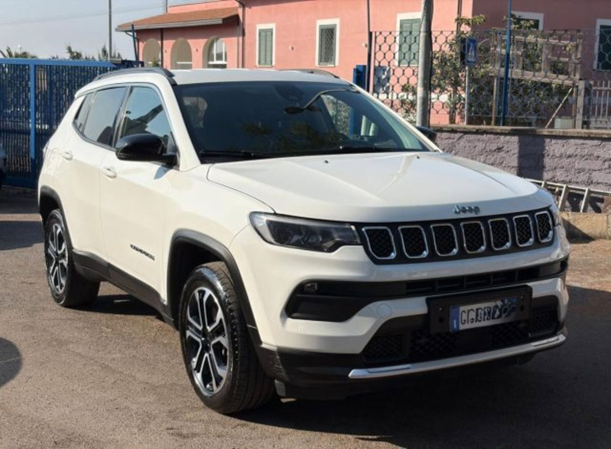 Jeep Compass 1.3 T4 190CV PHEV AT6 4xe Limited (3)