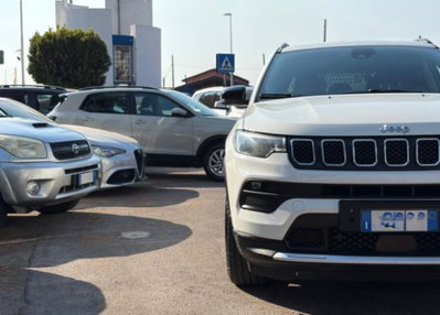 Jeep Compass 1.3 T4 190CV PHEV AT6 4xe Limited (8)