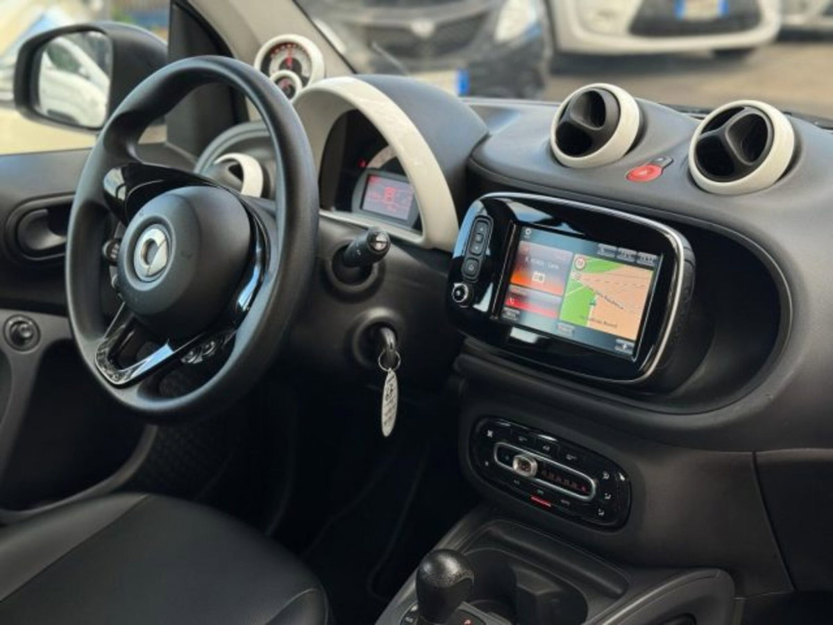 smart Fortwo EQ Bluedawn (22kW) (13)