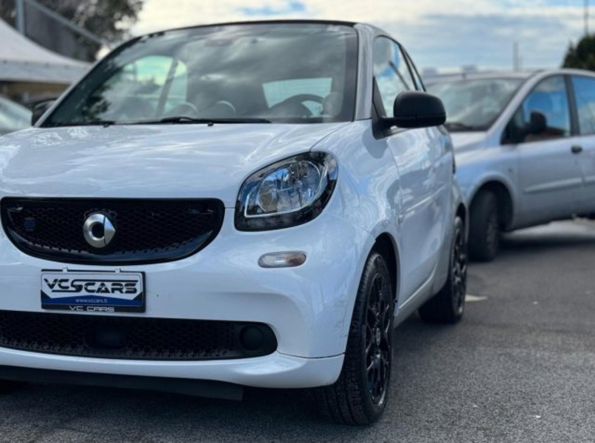 smart Fortwo EQ Bluedawn (22kW) (8)