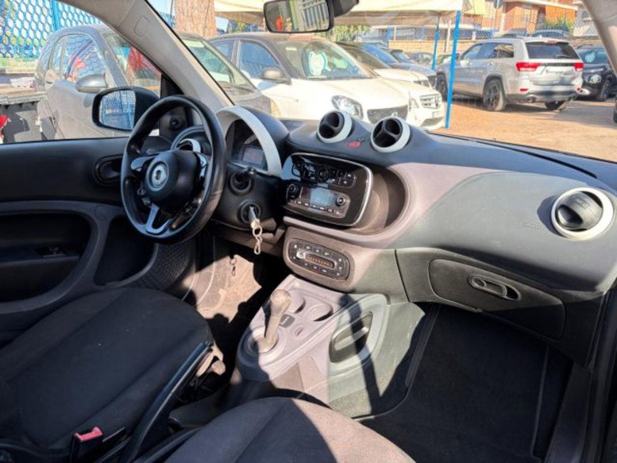 smart Fortwo 70 1.0 twinamic Youngster (12)