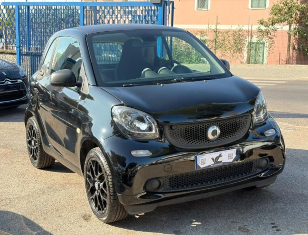 smart Fortwo 70 1.0 twinamic Youngster (3)