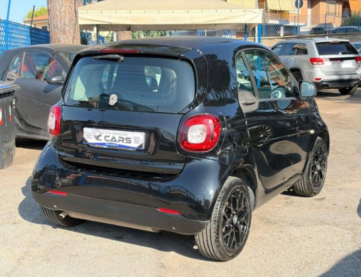 smart Fortwo 70 1.0 twinamic Youngster (4)