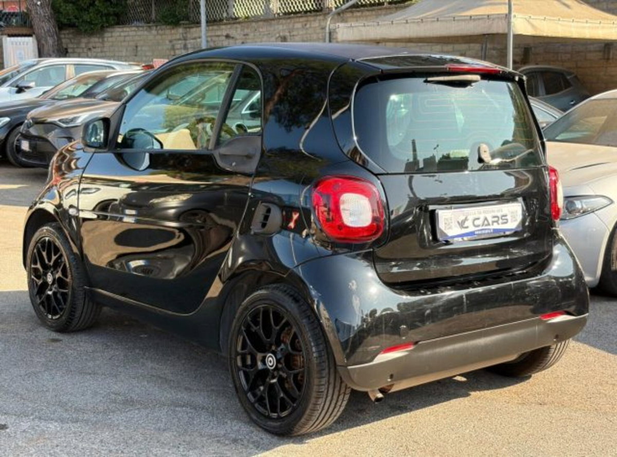 smart Fortwo 70 1.0 twinamic Youngster (6)