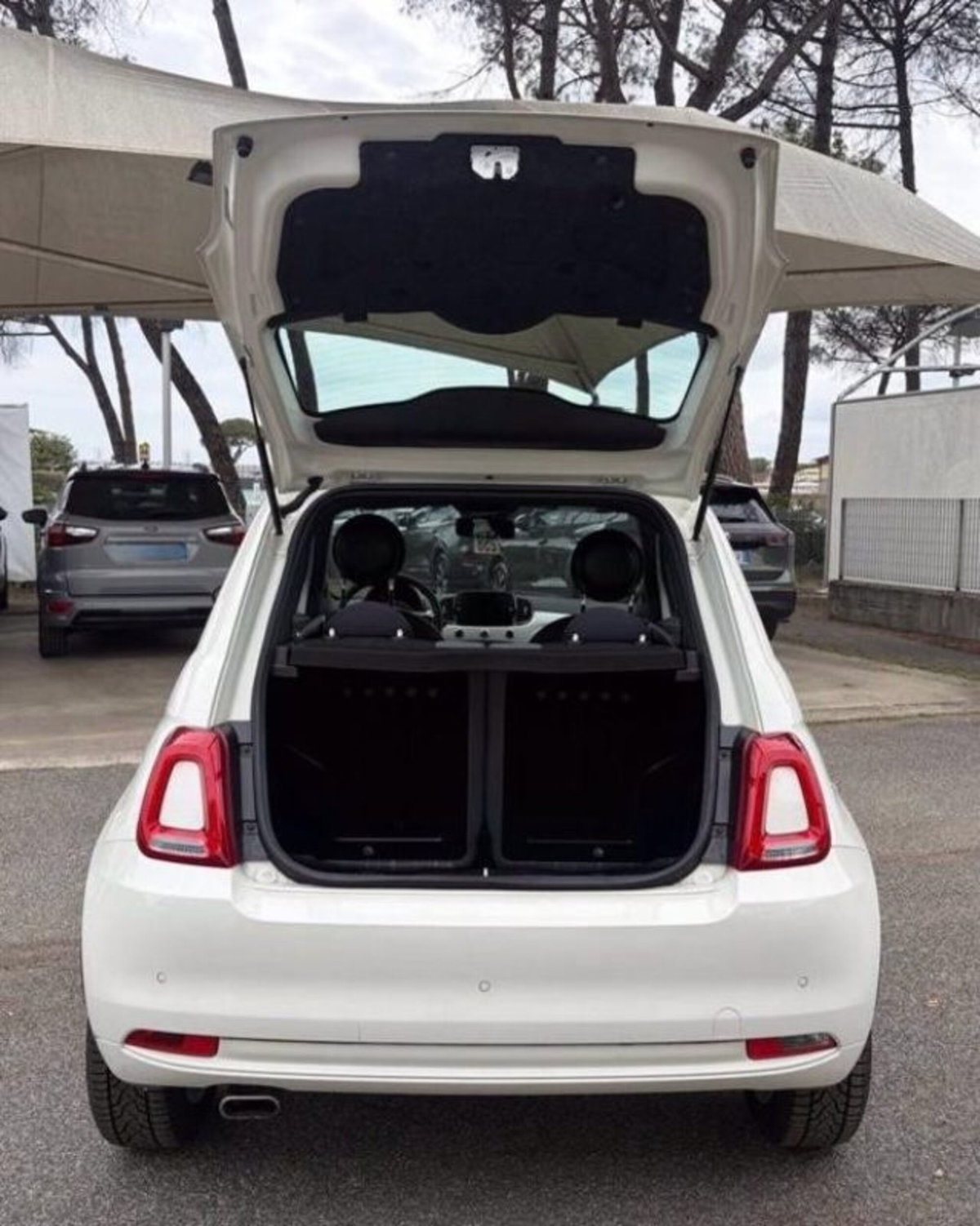Fiat 500 1.0 Hybrid Lounge (10)