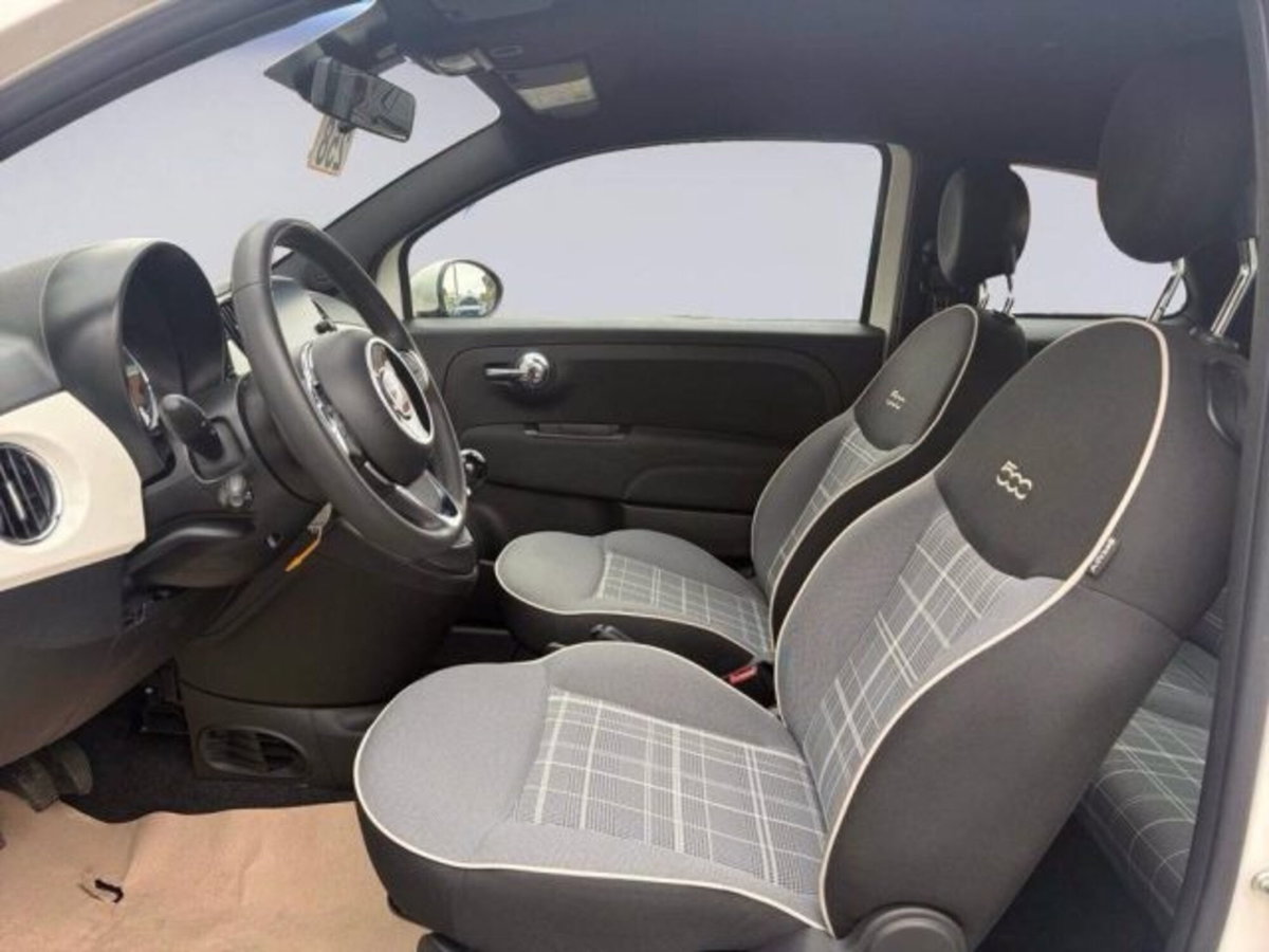 Fiat 500 1.0 Hybrid Lounge (13)