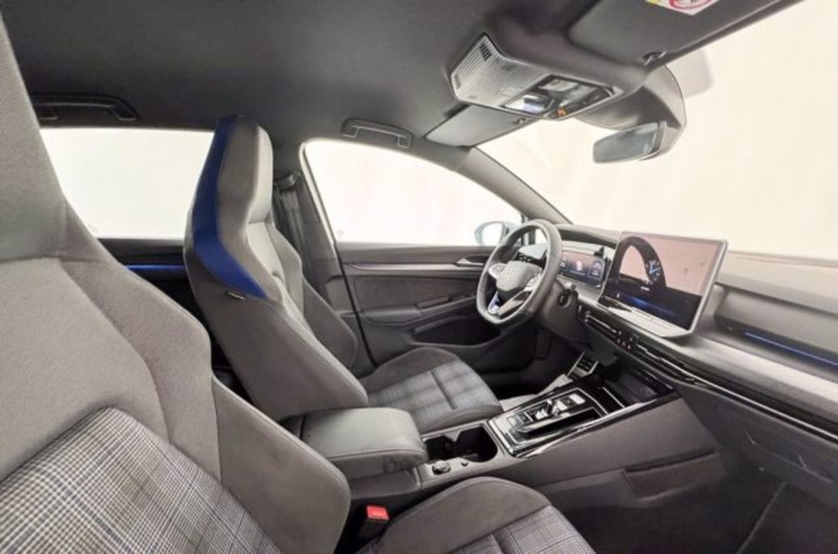 Volkswagen Golf 1.5 tsi ehybrid GTE 272cv dsg (12)