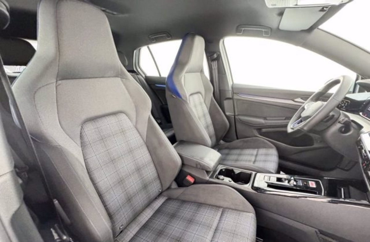 Volkswagen Golf 1.5 tsi ehybrid GTE 272cv dsg (16)