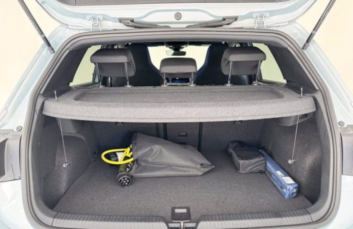 Volkswagen Golf 1.5 tsi ehybrid GTE 272cv dsg (19)