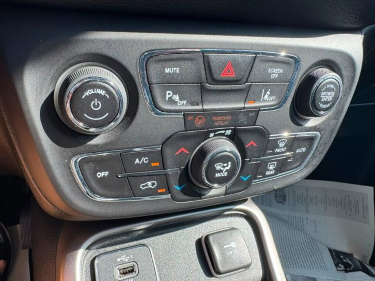 Jeep Compass 1.6 Multijet II 2WD Business (12)