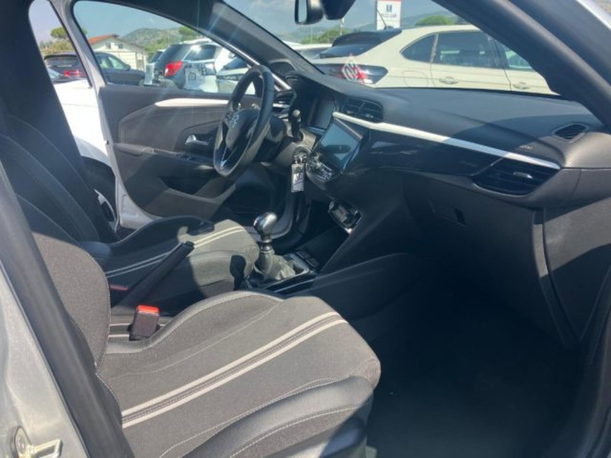 Opel Corsa 1.2 100 CV GS Line (10)