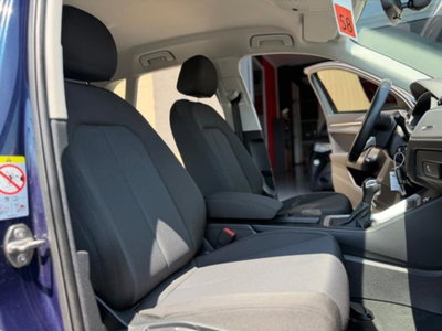 Audi Q3 35 TDI quattro S tronic Business (10)