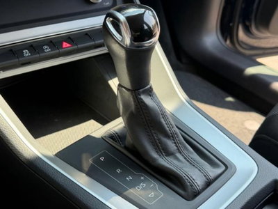 Audi Q3 35 TDI quattro S tronic Business (11)