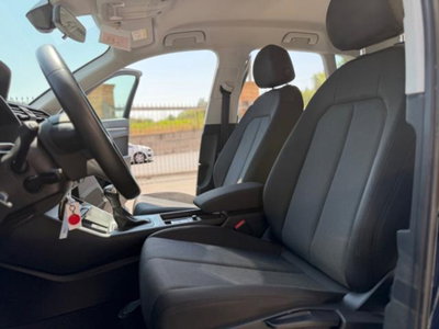 Audi Q3 35 TDI quattro S tronic Business (12)