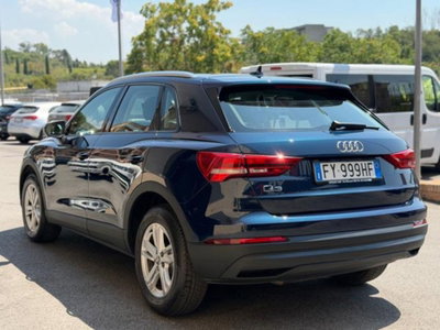 Audi Q3 35 TDI quattro S tronic Business (4)