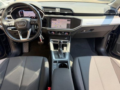 Audi Q3 35 TDI quattro S tronic Business (9)