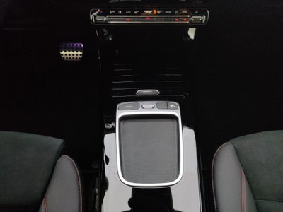 Mercedes-Benz Classe A Sedan 200 d AMG Line Premium Plus auto (13)