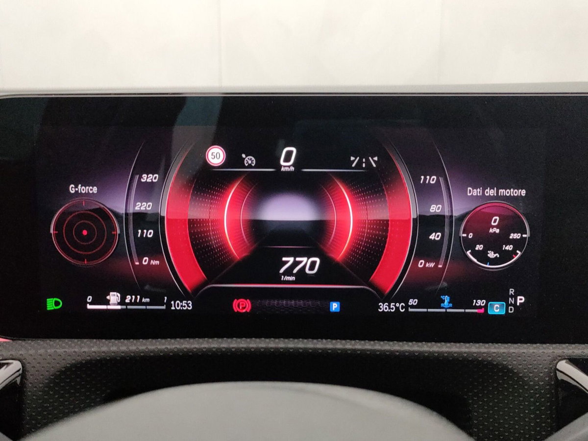 Mercedes-Benz Classe A Sedan 200 d AMG Line Premium Plus auto (15)