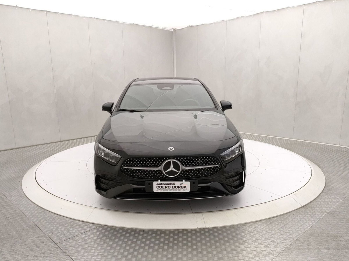 Mercedes-Benz Classe A Sedan 200 d AMG Line Premium Plus auto (2)