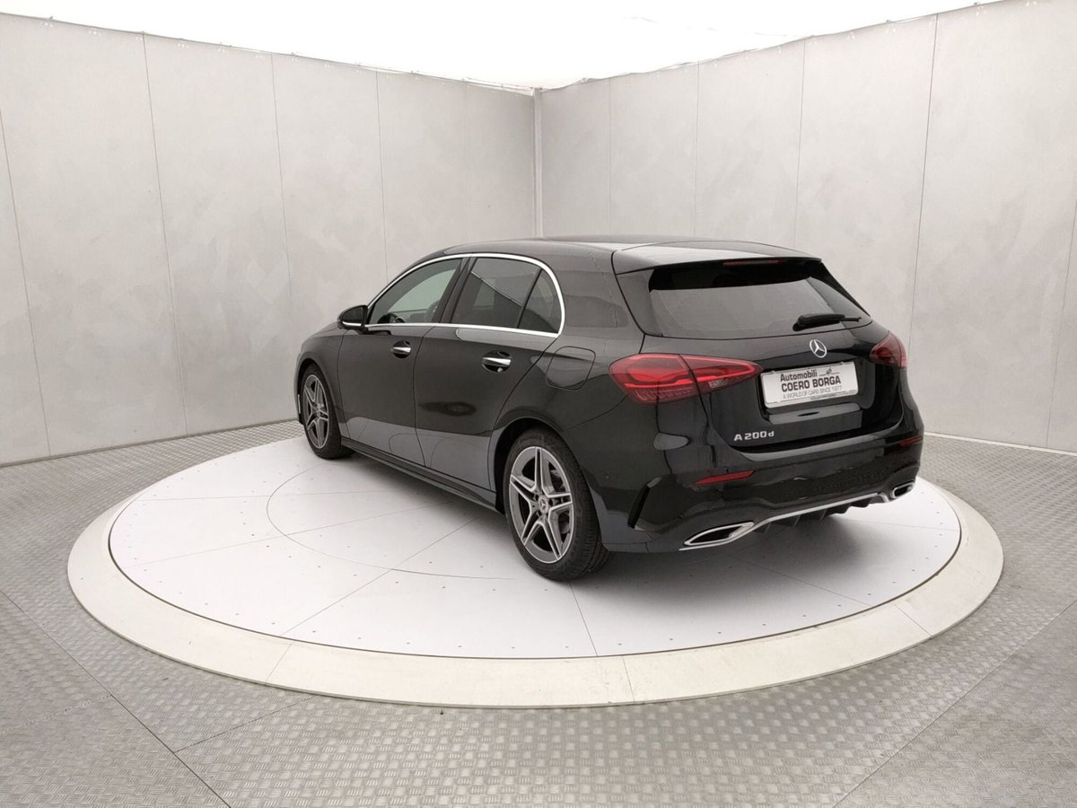 Mercedes-Benz Classe A Sedan 200 d AMG Line Premium Plus auto (6)