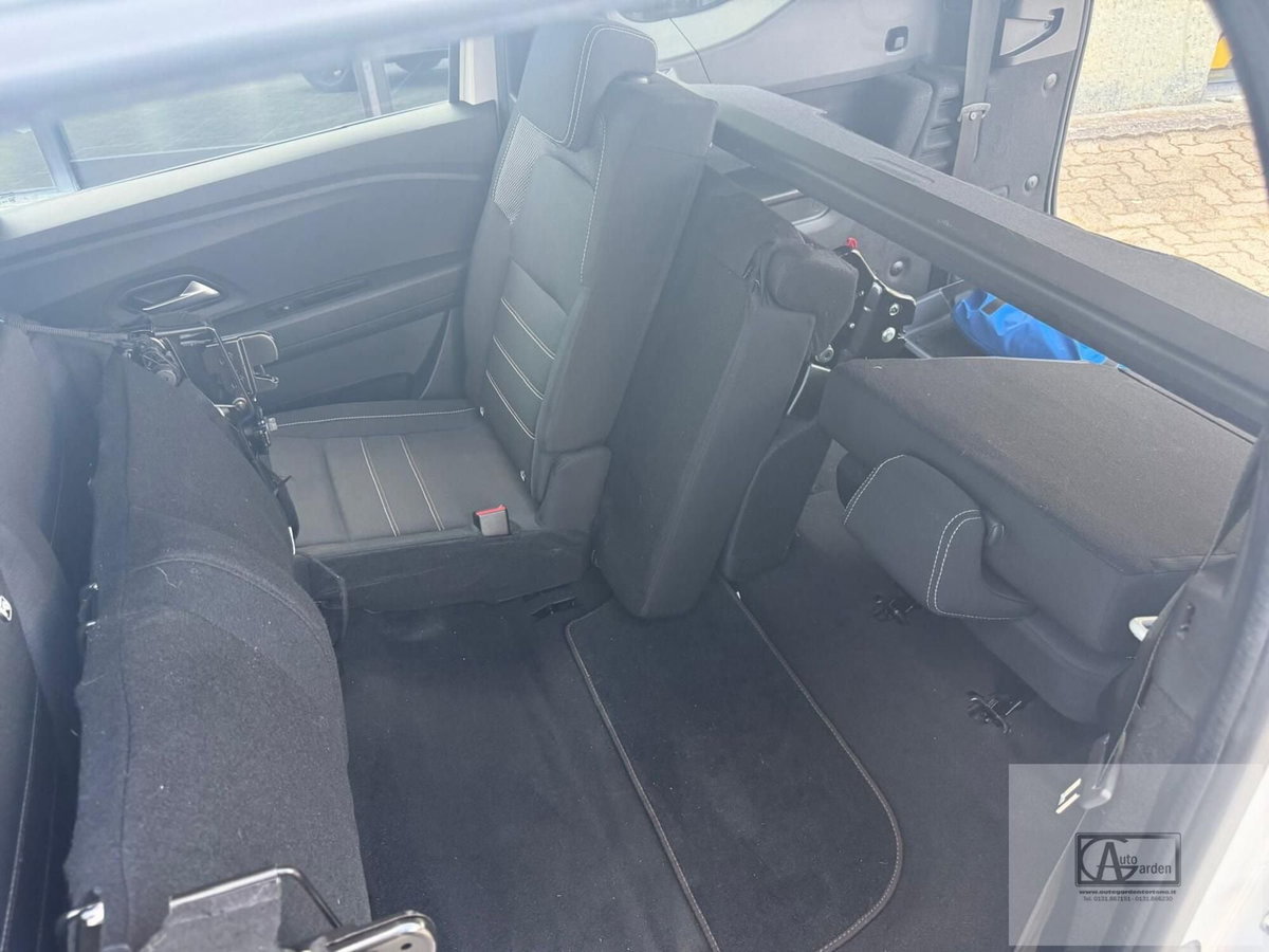 Dacia Jogger 1.0 tce Extreme UP Gpl 100cv 7p.ti (10)