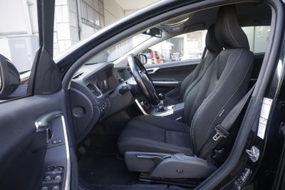Volvo V60 D2 1.6 Kinetic (18)